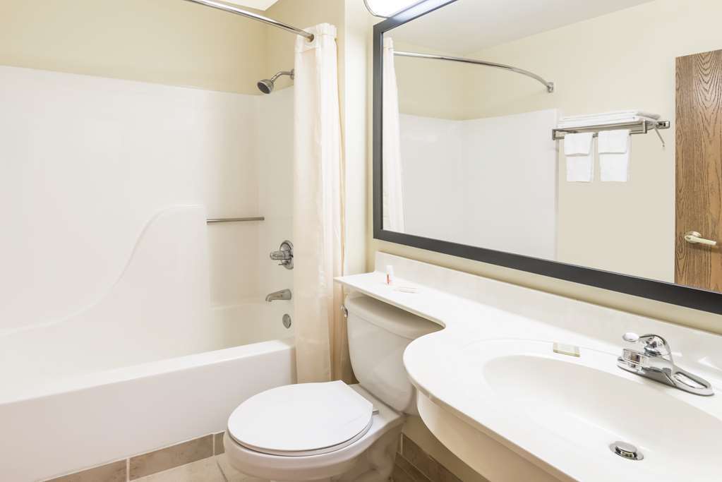 Hotel Super 8 By Wyndham Columbus West Habitación foto